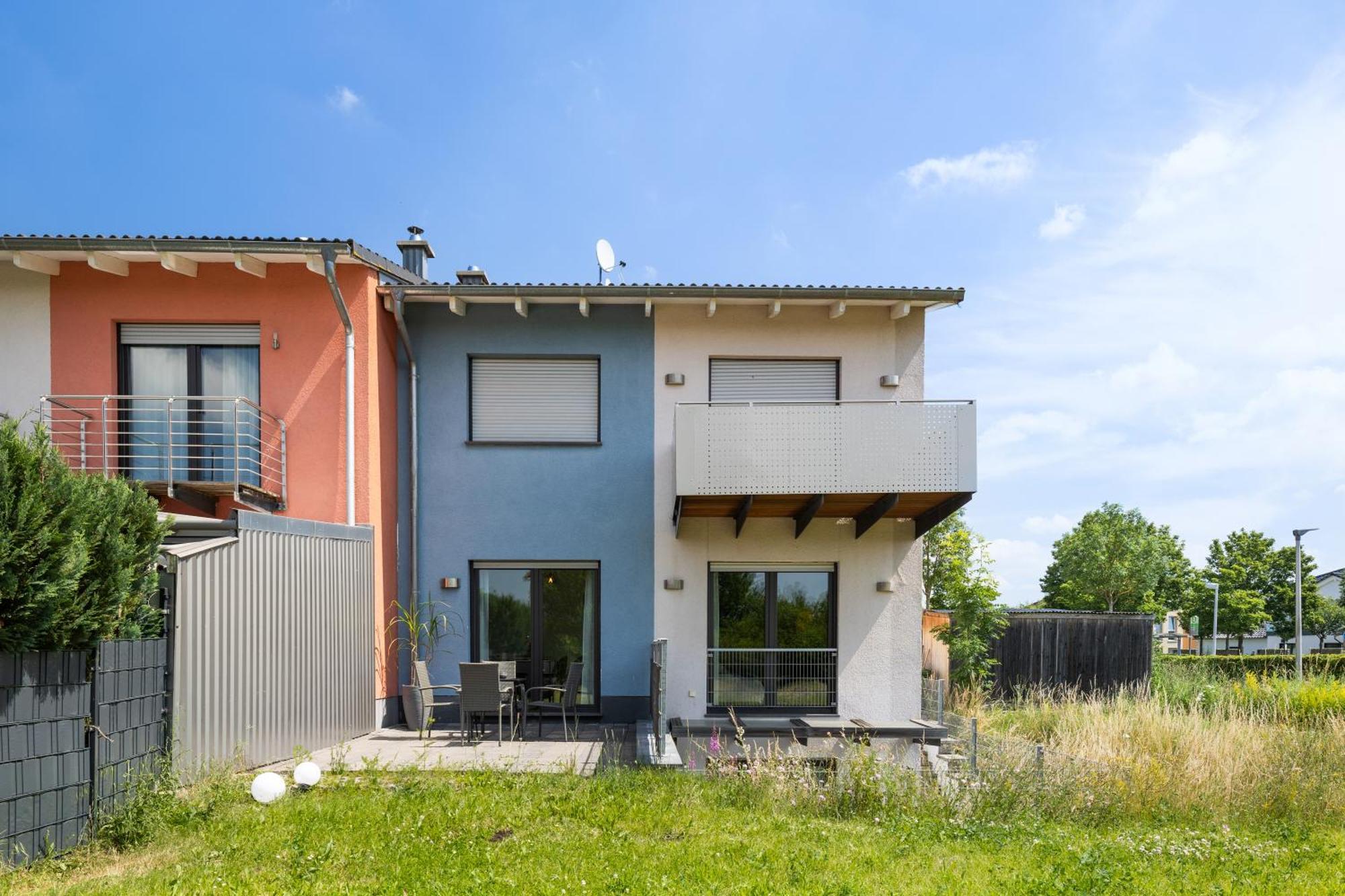 Fewo Moritz Mit Kleiner Terrasse Und Stellplatz Coburg Exterior photo
